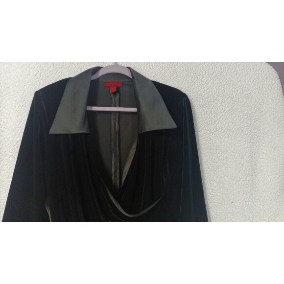 JS Collections Womens Black Blouse Chic Satin Cuffs And Collar Zip Back Size 16W - Picture 5 of 12